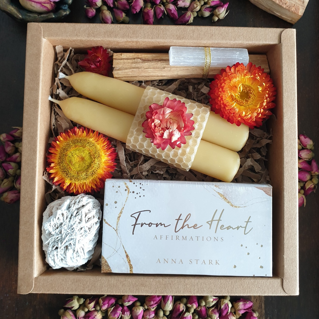 Beeswax Candles Gift Box ♡ with Affirmation Cards to Inspire Self-Love (Orange Paper Daisies)